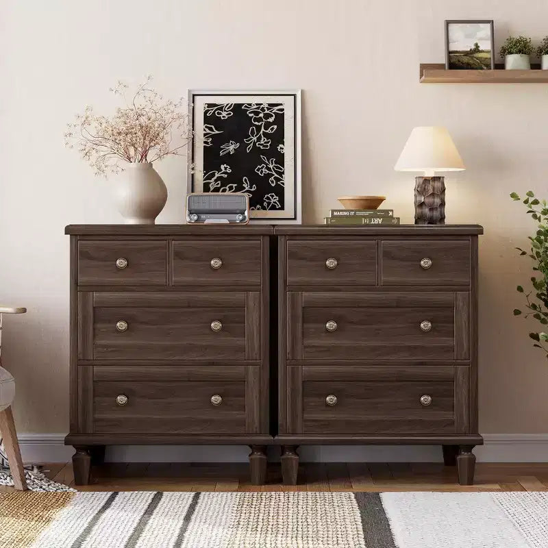 Commode vintage à 4 tiroirs avec pieds fuselés, pour chambre, salon ou entrée