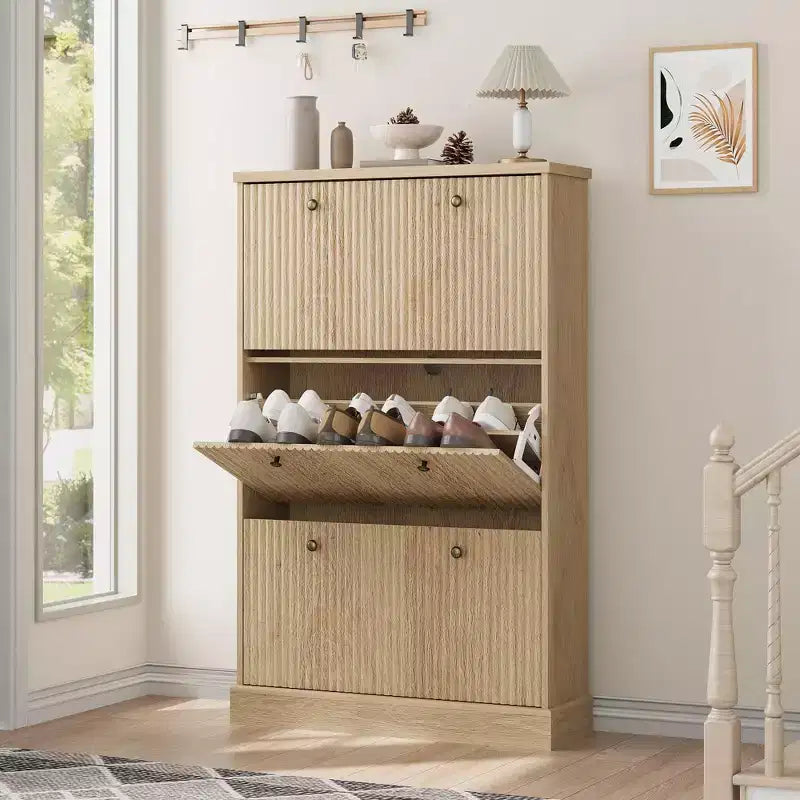 Meuble à chaussures avec 3 tiroirs basculants, meuble cannelé moderne avec étagères réglables, organisateur de chaussures autoportant en bois