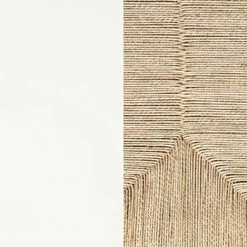 Meuble de rangement en bois et jonc de mer blanc : Surface plaquée, étagère fixe, assemblage par un adulte requis