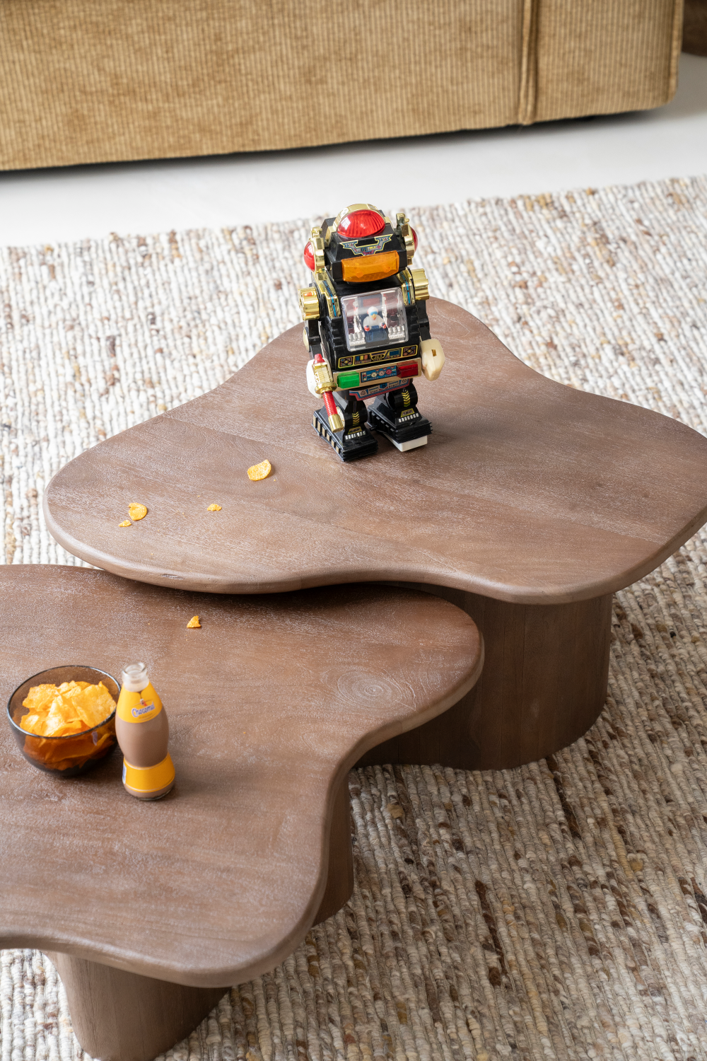 Table basse en manguier de culture biologique (2)
