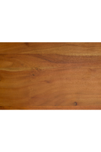 Table basse à piètement oblique