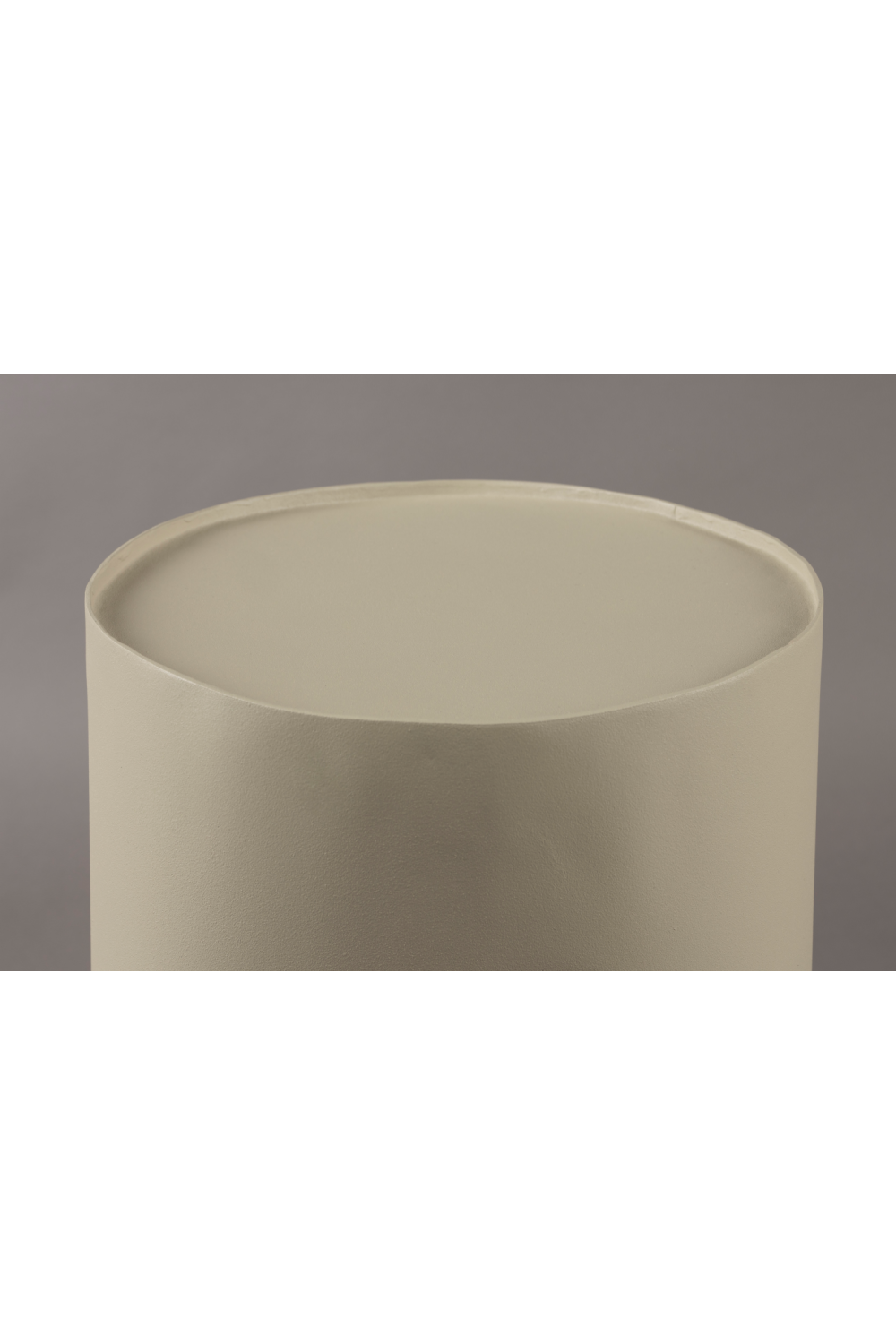 Table d'appoint cylindrique moderne