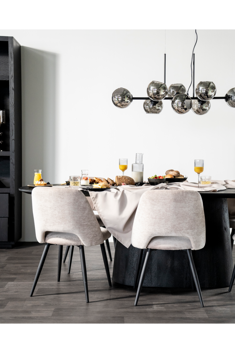 Table à manger piédestal en bois de manguier S
