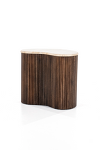 Table basse organique en travertin