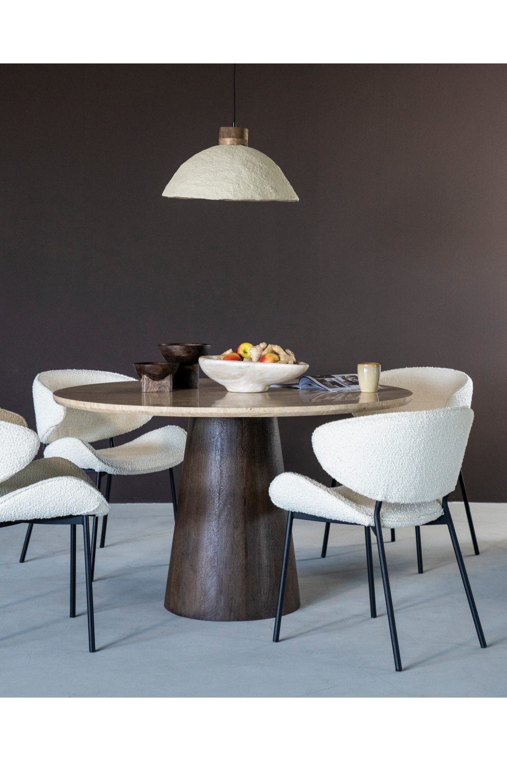 Table à manger piédestal en travertin