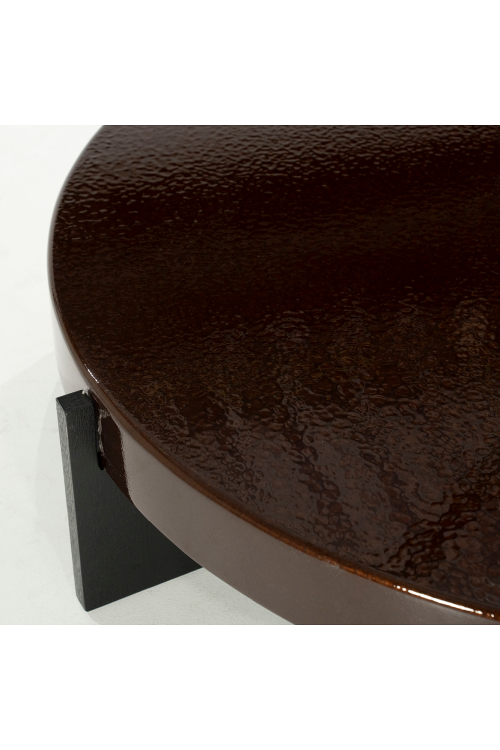 Table basse coquillage peinte