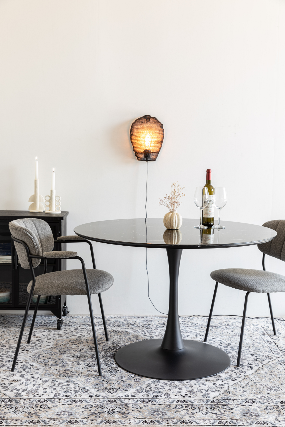 Table de salle à manger à pied central avec finition marbre