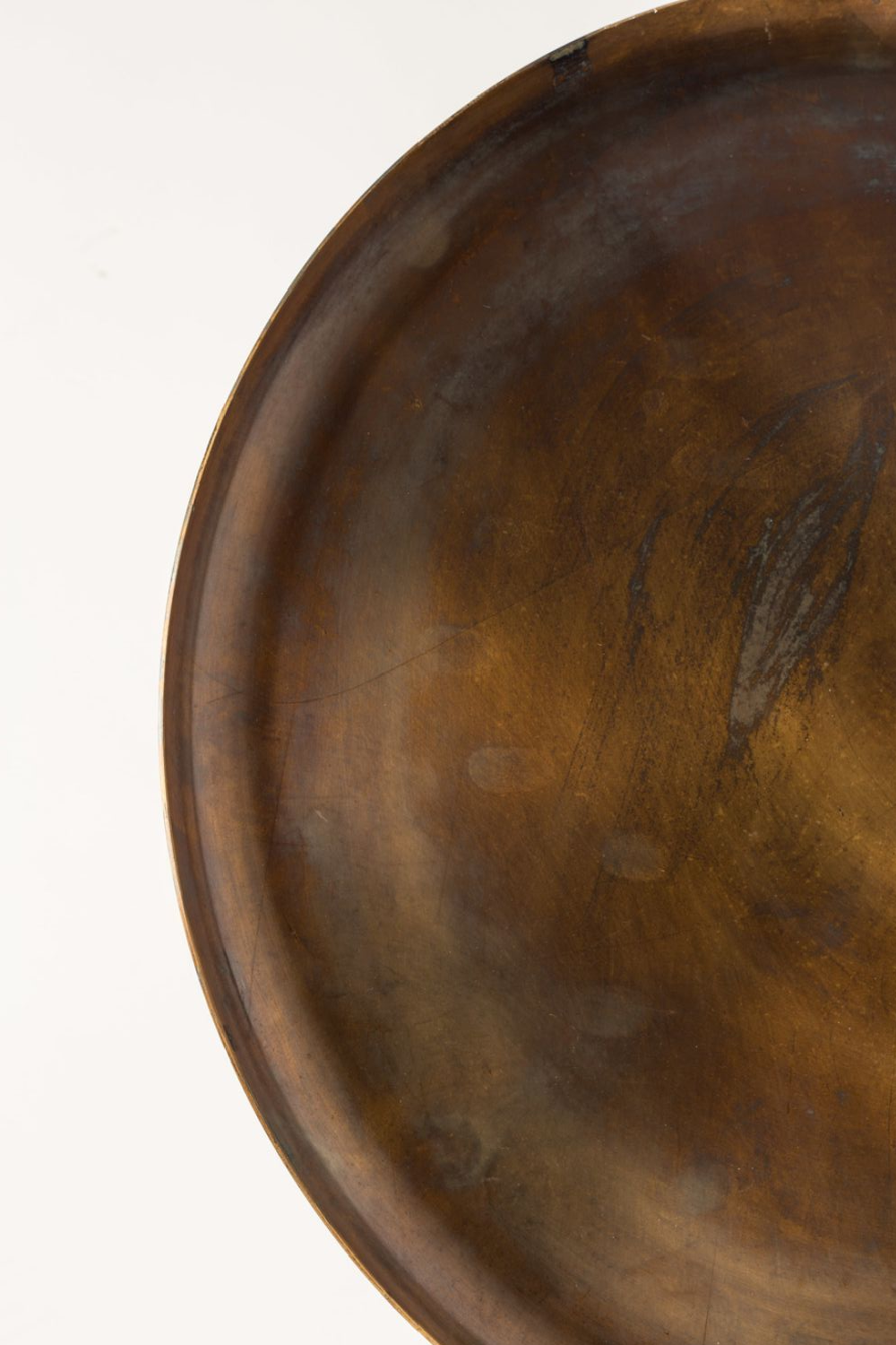 Table d'appoint trépied en cuivre