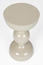 Table d'appoint en métal moderne