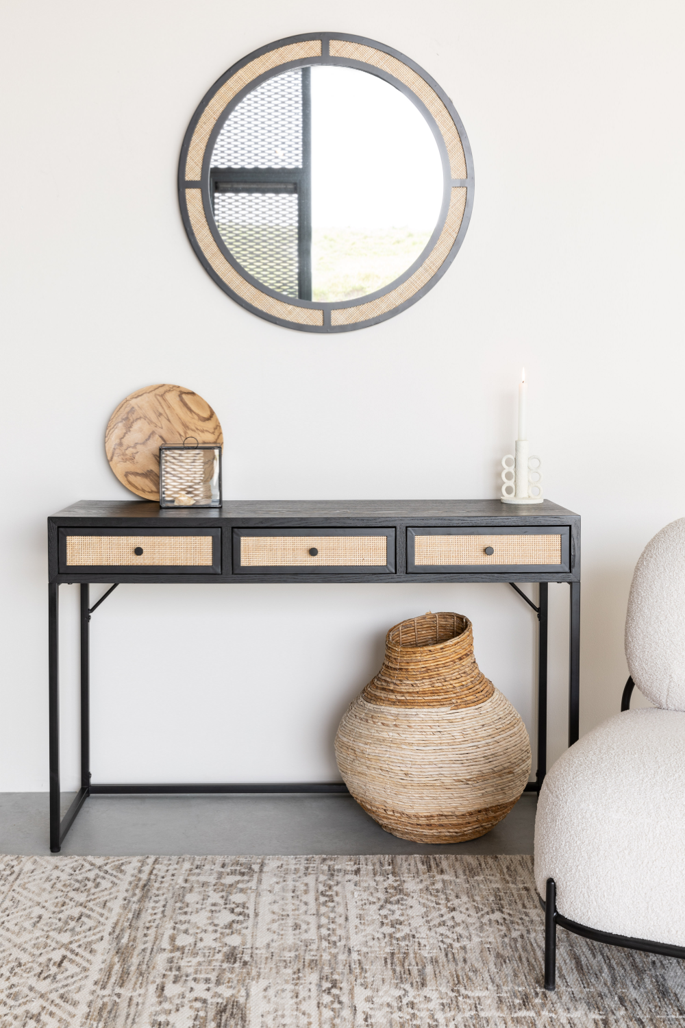 Console moderne en bois noir