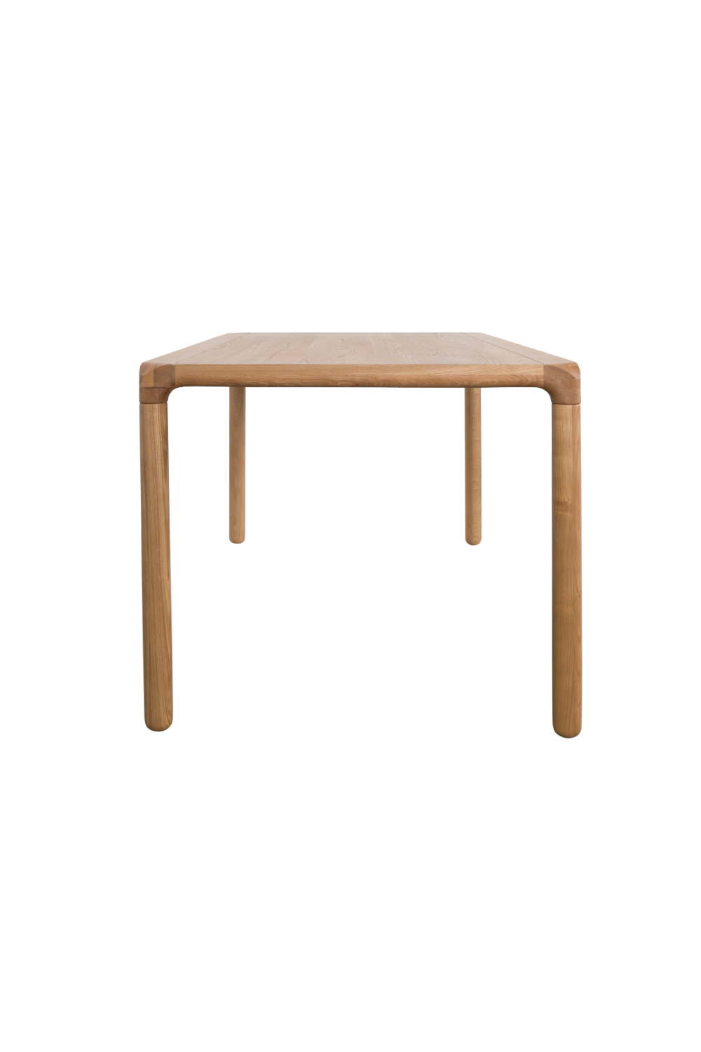 Table à manger en frêne