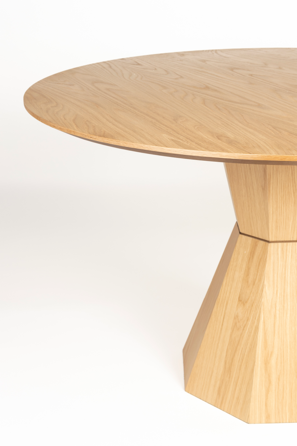 Table de salle à manger en chêne naturel