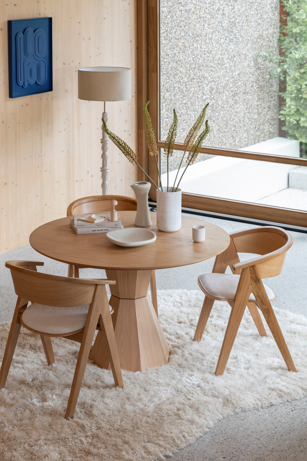 Table de salle à manger en chêne naturel