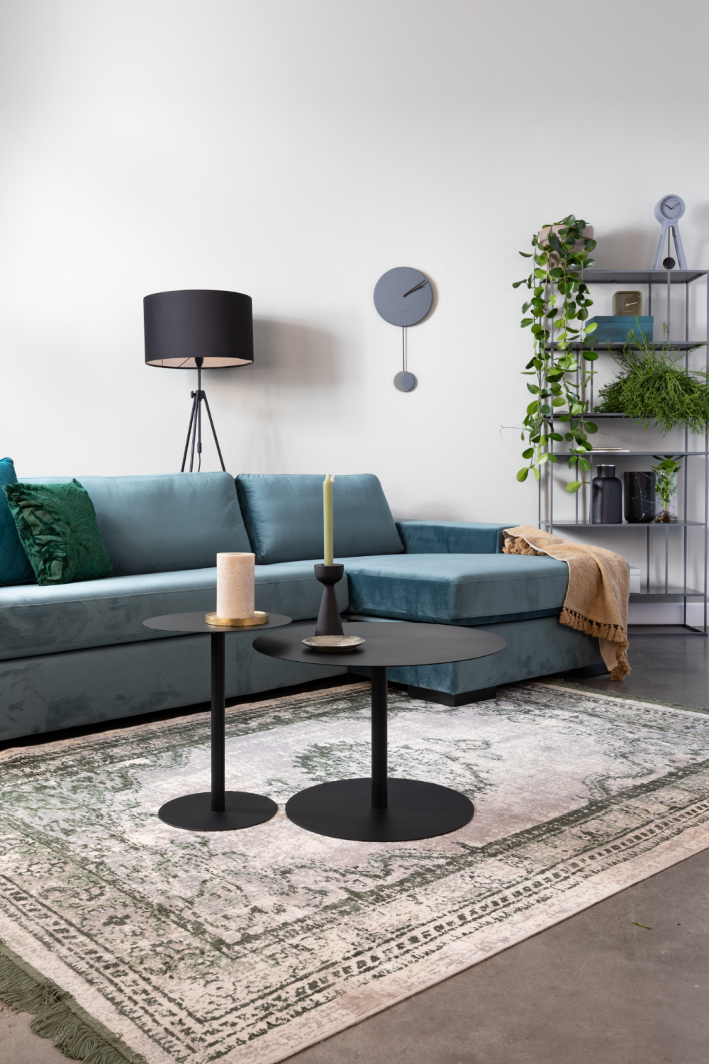 Table d'appoint ronde noire