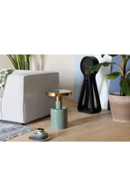Table d'appoint sculpturale en émail vert