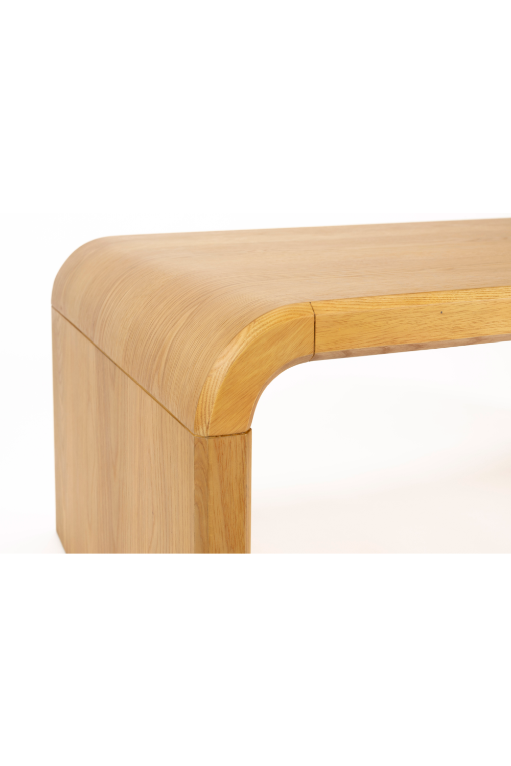 Table basse courbée en chêne